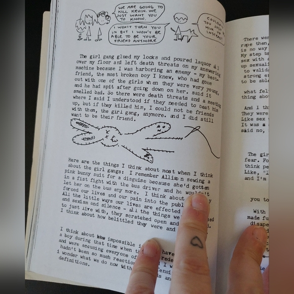 💥 3 for $15! The Encyclopedia of Doris - Picture 3 of 7